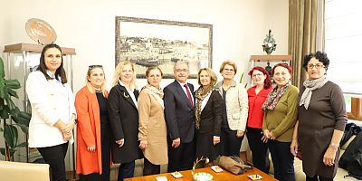 CHP’li Kadınlardan Başkan Özacar’a Ziyaret