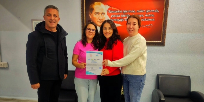 75.Yıl Cumhuriyet İlkokulu, Mavi Yeşil Okul Etiketi Aldı