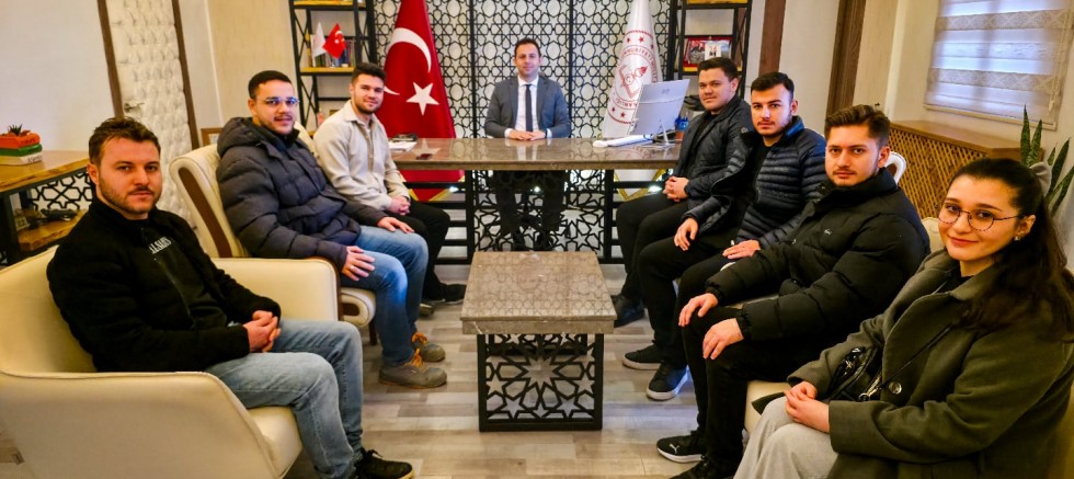 AK Parti Gençlik Kollarından Müdür Aydın’a Ziyaret