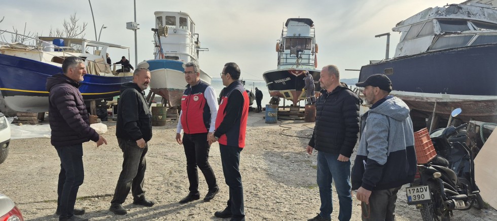 Balıkçılar Piri Reis Balıkçı Barınağına Kavuşuyor