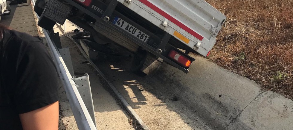 Çanakkale Otoyolunda Trafik Kazası: 1 Ölü