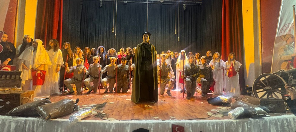 Çanakkale Zaferi’nin 111. Yılı Gelibolu’da Törenlerle Kutlandı