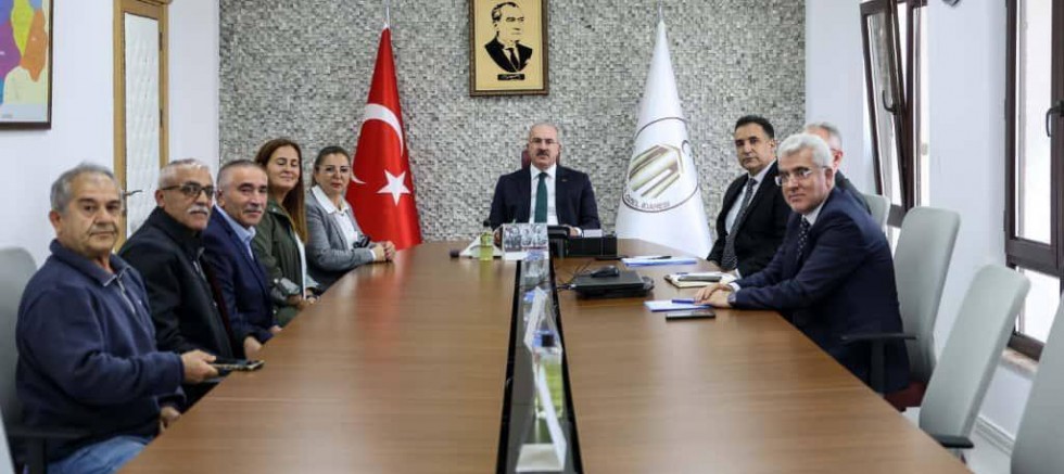 Cemevi Derneği’nden Vali Toraman’a Ziyaret