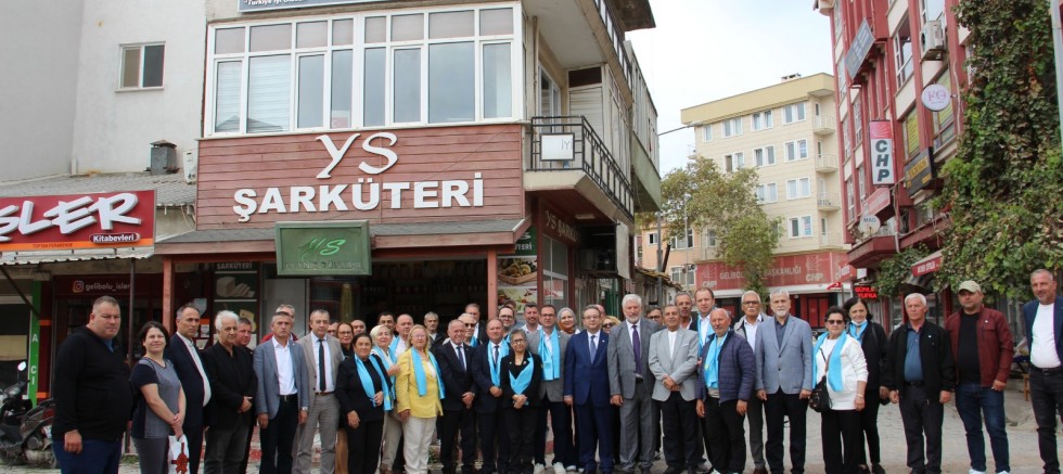 İyi Parti’de Hakan Alış Güven Tazeledi