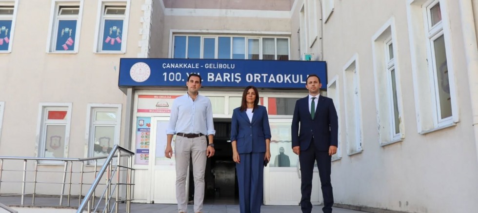 Müdür Hayta’dan Gelibolu’daki Eğitim Kurumlarına Ziyaret