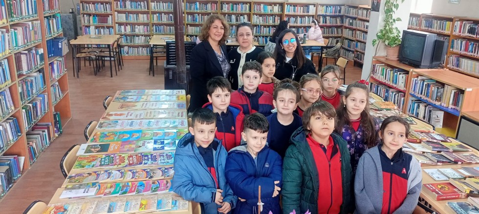 Öğrencilerden Kütüphane Haftası’nda Anlamlı Ziyaret