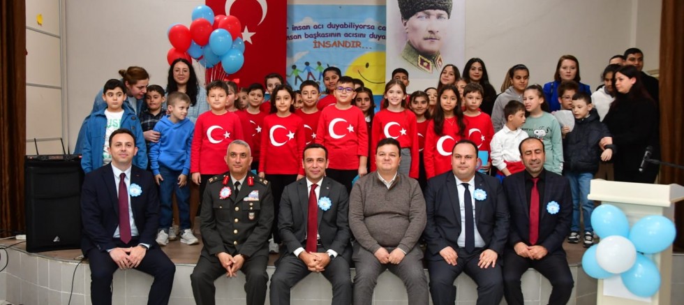 Otizm Farkındalık Günü Programı Gerçekleştirildi