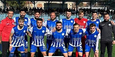 10 Kişi Kalan Geliboluspor, Bozcaadaspor Karşısında 1 Puan Aldı