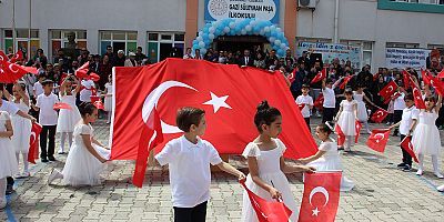 23 Nisan Ulusal Egemenlik ve Çocuk Bayramı Coşkuyla Kutlandı