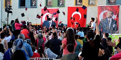 26 Kasım İlkokulu'nda Mezuniyet Coşkusu