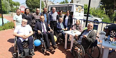 Abacı ve Özacar, Farkındalık Etkinliğine Katıldı