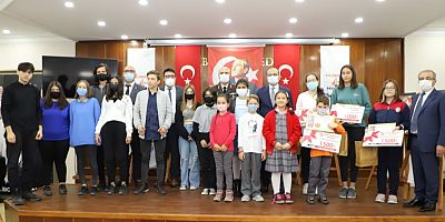 “Adım Cumhuriyet Soyadım Atatürk” Yarışmasının Ödül Töreni Yapıldı