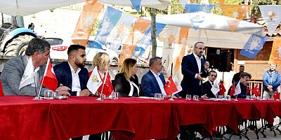 AK Parti Bayramlaşma Programı Düzenledi