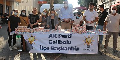 AK Parti’den Aşure İkramı