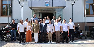 AK Parti Milletvekili Aydın’dan Gelibolu Belediyesi’ne Ziyaret