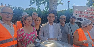‘Aşure, Farklılıklarımızla Bir ve Beraber Olabildiğimizi Simgeler’