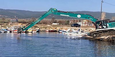 Balıkçı Barınağı, Limaniçi Temizleme Çalışmaları Başladı