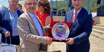 Başkan Özacar, 20. Kiraz Festivaline Katıldı