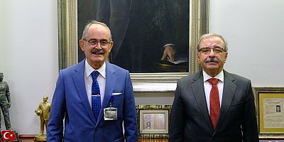 Başkan Özacar’dan Büyükerşen’e Ziyaret