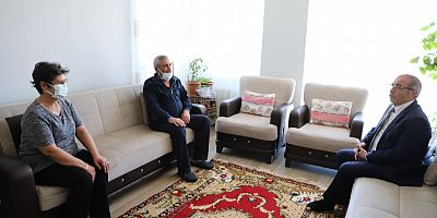 Başkan Özacar’dan Doğan’a Geçmiş Olsun Ziyareti