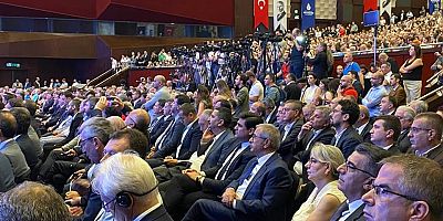 Başkan Özacar İstanbul’da