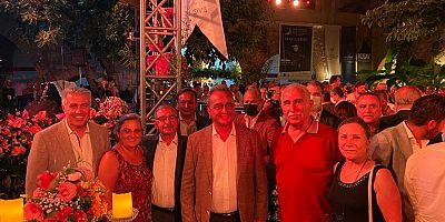 Başkan Özacar, Kuşadası’nda Gala Gecesine Katıldı