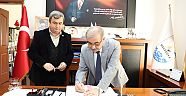 Başkan Özacar, Memurlarla Altıncı Sözleşmeyi İmzaladı