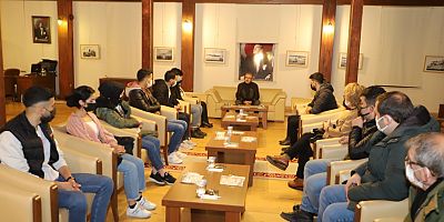 Başkan Özacar Öğrencilerle Buluştu