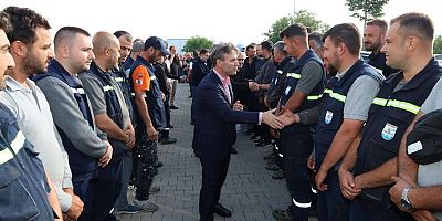 Başkan Soyuak, Belediye Personeliyle Bayramlaştı