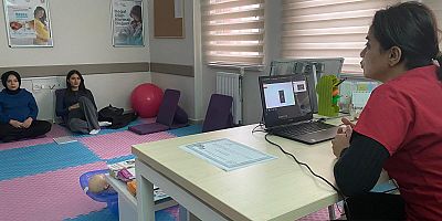 Bebek Akademisi Eğitimleri Sürüyor