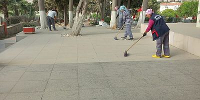 BELEDİYE BAYRAM MESAİSİ İÇİN GELİBOLU ŞEHİTLİĞİ VE MEZARLIKTA