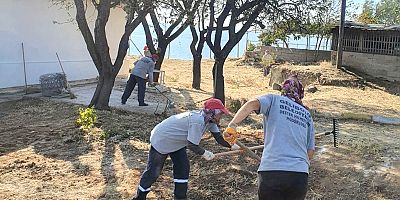 Belediye Çalışmalarını Sürdürüyor