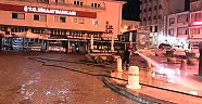 Belediye Tazyikli Suyla Temizlik Yapmaya Devam Ediyor