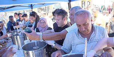Belediyeden Aşure İkramı