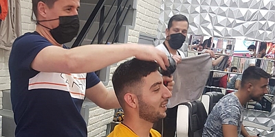 Berberler Mesaiye Başladı