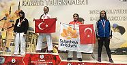 BETÜL ÇAKIR'DAN ULUSLAR  ARASI BOGAZİÇİ KARATE TURNUVASINDAN 3.LÜK