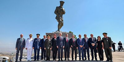 ‘Biz, Zaferin Ruhunu Çanakkale’den Biliriz’