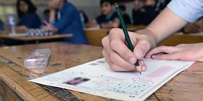 Büyükzöngür, Sınava Girecek Öğrencilere Başarı Diledi