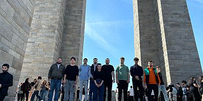 CHP Gençlik Kolları’ndan Çanakkale Şehitliği’ne Ziyaret
