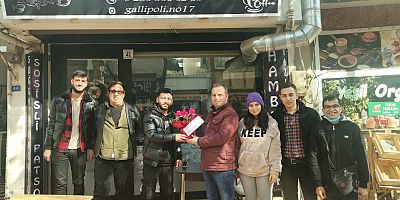 CHP Gençlik Kollarından Genç Esnaflara Ziyaret