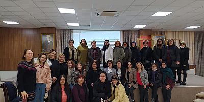 CHP Kadın Kollarının Eğitim Çalışması