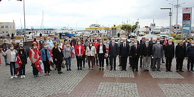 CHP'nin Kuruluşunun 98.Yıldönümü Törenle Kutlandı