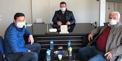 CHPli Meclis Üyelerinden Köylere 5 Bin Adet Maske