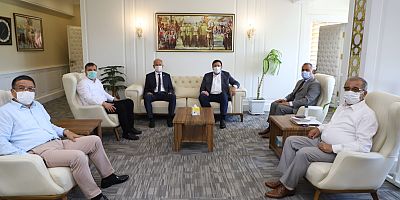 CHPli Vekillerden Kaymakama Ziyaret