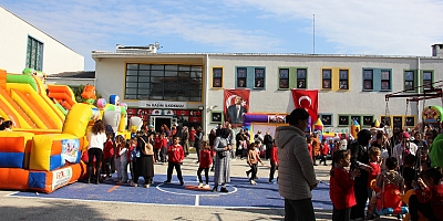 Cumhuriyet Şenliği İle Gönüllerince Eğlendiler