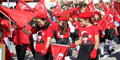 CUMHURİYETİMİZİN 99. YILI BÜYÜK COŞKUYLA KUTLANDI