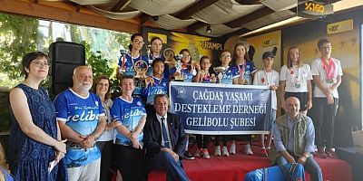 ÇYDD, İlçemizin Başarılı Genç Triatloncularını Kahvaltıda Ağırladı