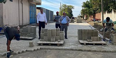 Demirtepe Köyüne Parke Taşı Döşeniyor