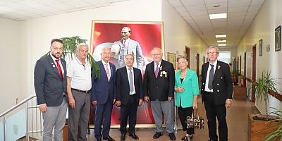 Dernek Üyelerinden Başkan Özacar’a Ziyaret