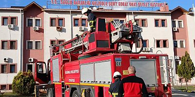  Devlet Hastanesinde Yangın Tatbikatı Gerçekleştirildi